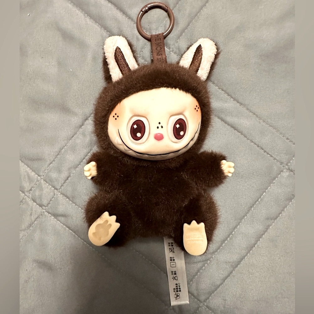 POP MART - “The Monsters” Have a Seat DuoDuo Lafufu Collectible (no box or bag)